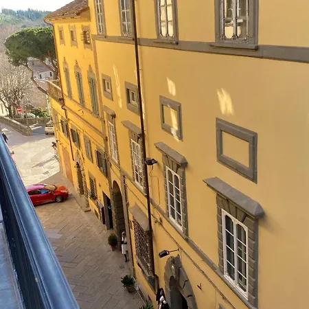 La Vecchia Casa Di Moda בית נופש קורטונה